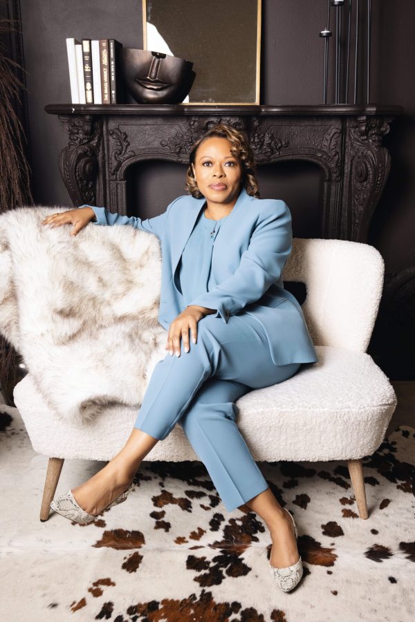 Dr. Kela Henry